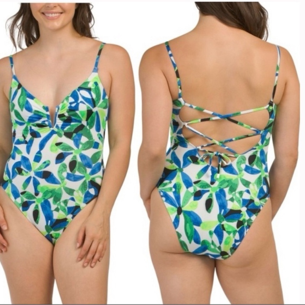 Sanctuary One Piece Swimsuit - Picture 8 of 8